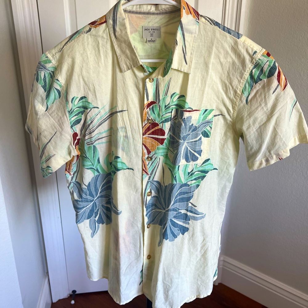 Jack O'Neill Hawaiian Flower short sleeve button down